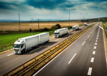 Crisis desk and IRU initiative for Turkish trucks from TOBB