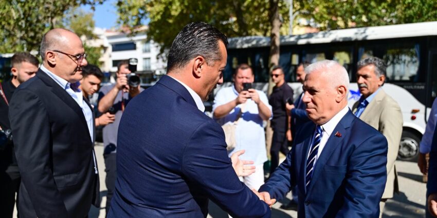 Bursa Büyükşehir Belediye Başkanı Mustafa Bozbey Odamızı Ziyaret Etti