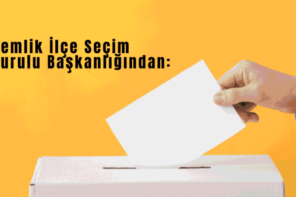 Kırmızı Modern Yeni Yıl İndirimi Banner Yatay