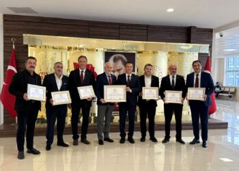 GTSO Yönetimi Mazbatalarını Teslim Aldı